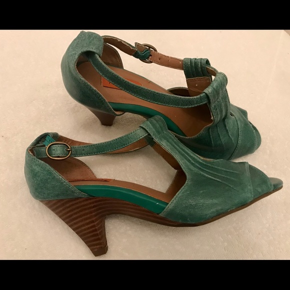 Miz Mooz- Whitley Heel in Aqua Green Size 6.0 - Picture 7 of 7